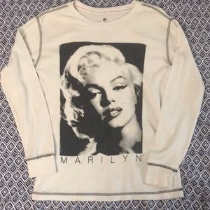 Marilyn Monroe Long Sleeve Pull Over Shirt